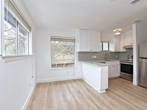 3105 Glen Ora St, Austin, TX 78704