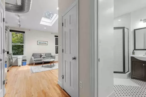 1425 P St NW, Washington, DC 20005 photo 10