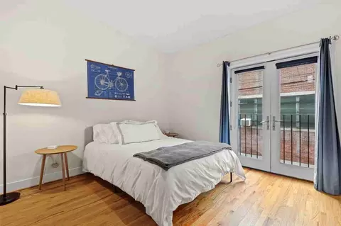 1425 P St NW, Washington, DC 20005 photo 4