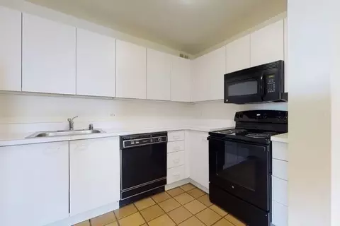 5035 S East End Ave, Chicago, IL 60615