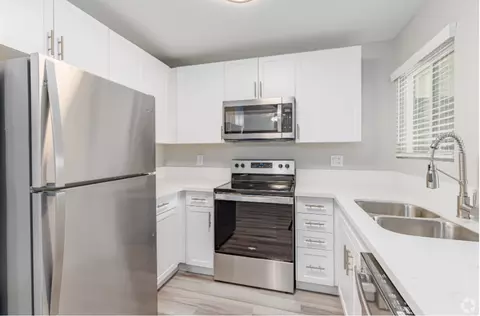 506 E Barham Dr, San Marcos, CA 92078