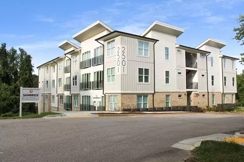 2501 Pine Village Rd, Raleigh, NC 27615