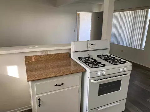 400 S 5th Ave, Monrovia, CA 91016 photo 4