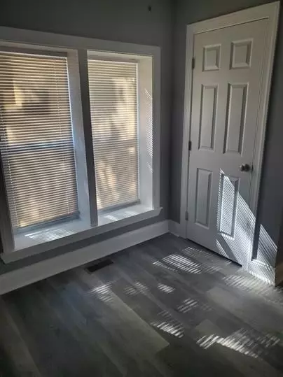 1607 Division St, Baltimore, MD 21217 photo 2