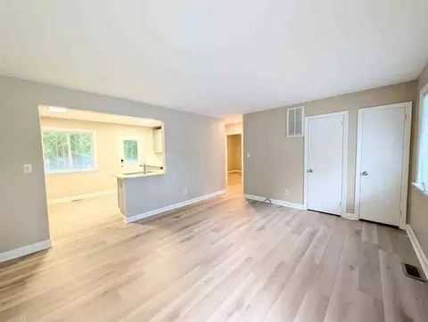 3906 Lexington Dr, Raleigh, NC 27606