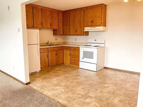 705 32nd Ave N, Saint Cloud, MN 56303