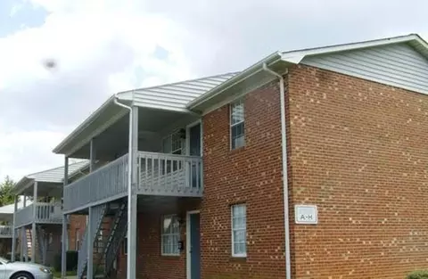 154 Dublin Square Rd, Asheboro, NC 27203