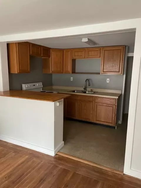 3 Dana Ave, Albany, NY 12208