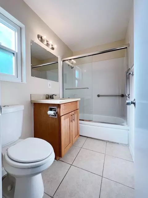 751 S 3rd St, San Jose, CA 95112 photo 11