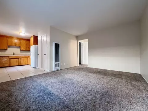 751 S 3rd St, San Jose, CA 95112 photo 2