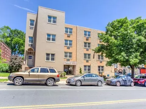 4401 Spruce St, Philadelphia, PA 19104