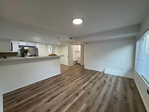 5308 Denny Ave, Los Angeles, CA 91601