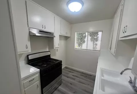1169 Alameda Ave, Glendale, CA 91201