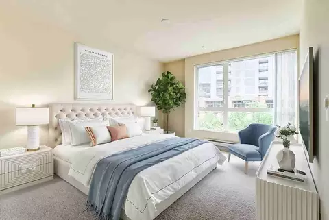 10688 NE 10th St, Bellevue, WA 98004 photo 24