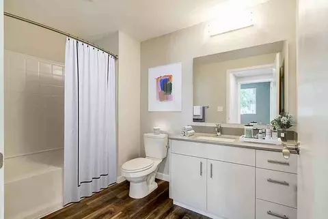 10688 NE 10th St, Bellevue, WA 98004 photo 10