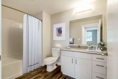 10688 NE 10th St, Bellevue, WA 98004 photo 10