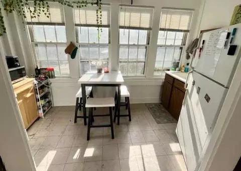 110112 E Dayton St, Madison, WI 53703