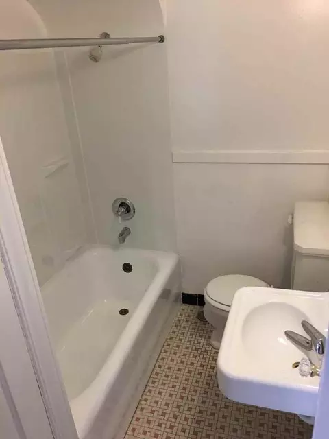 420 Belmont Ave E, Seattle, WA 98102 photo 4