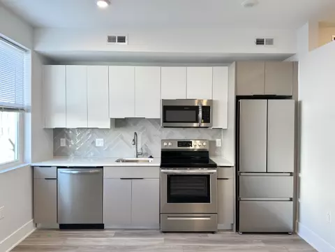 3839 Wallace St, Philadelphia, PA 19104