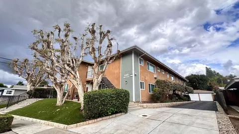 449 Melody Ln, Placentia, CA 92870 photo 2