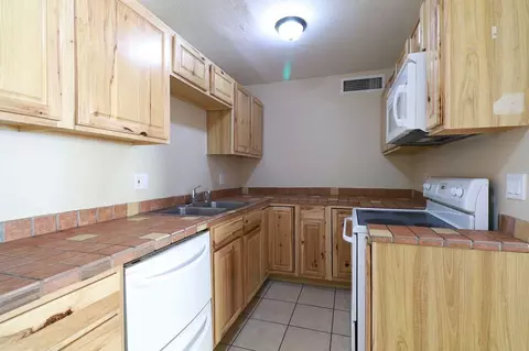 5803 N Camino Esplendora, Catalina Foothills, AZ 85718