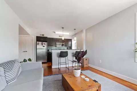 2911 Newark St NW, Washington, DC 20008
