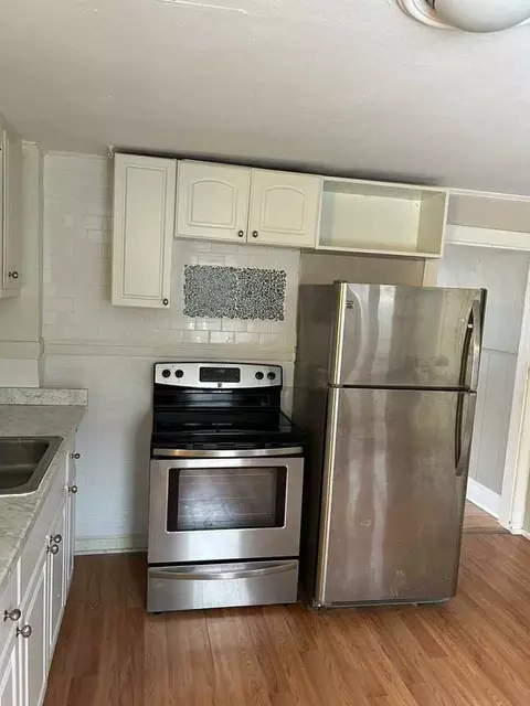 57 Forest Ave, Plymouth, MA 02360