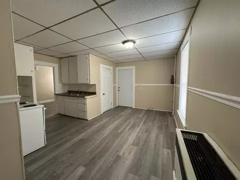 239 Wilson St, Manchester, NH 03103