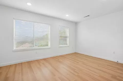 1709 Burton Dr, Austin, TX 78741 photo 34