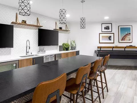 7403 La Tijera Blvd, Los Angeles, CA 90045 photo 3