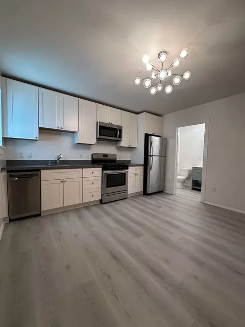 1295 47th Ave, San Francisco, CA 94122
