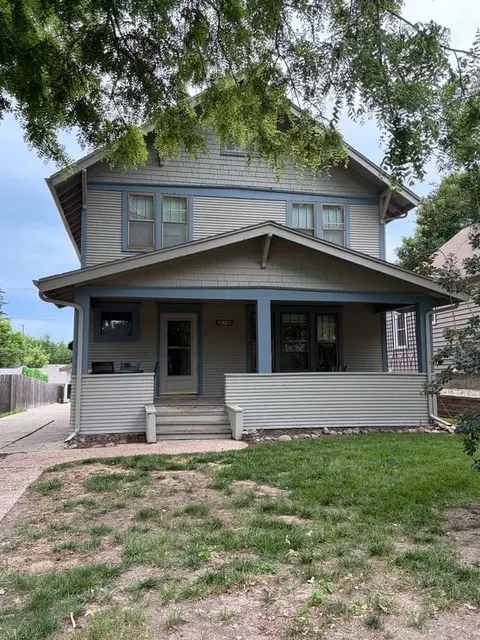 918 S 1st Ave, Sioux Falls, SD 57104