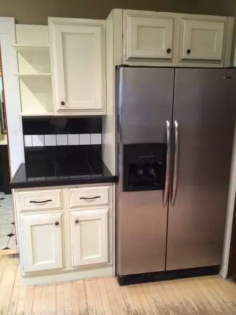 918 S 1st Ave, Sioux Falls, SD 57104