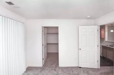 7676 Horsetail Dr, Indianapolis, IN 46260 photo 7