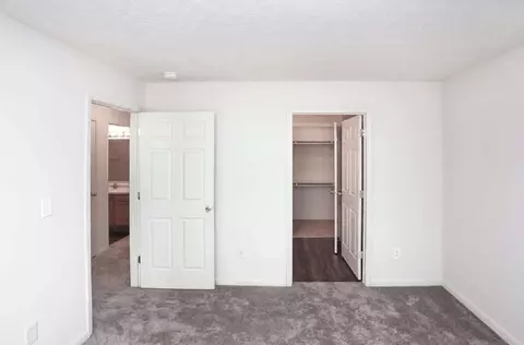 7676 Horsetail Dr, Indianapolis, IN 46260 photo 6