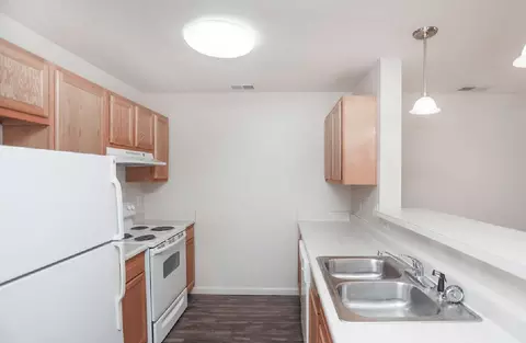 7676 Horsetail Dr, Indianapolis, IN 46260 photo 3