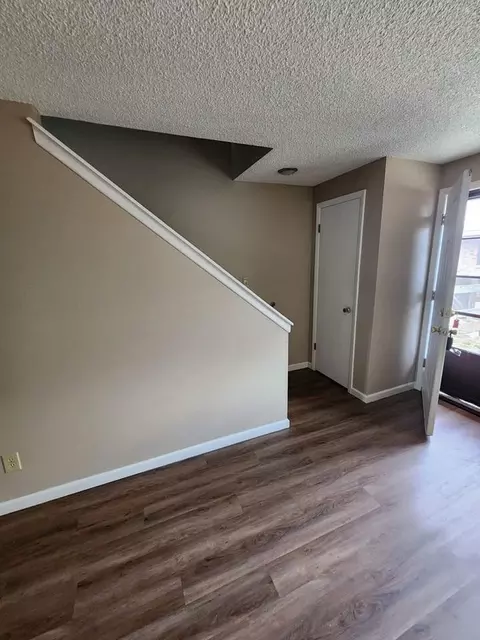 200 E Saint Clair Ave, Longmont, CO 80504