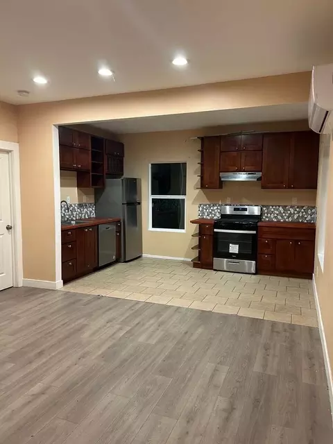 534 Sicard St, San Diego, CA 92113