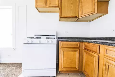 1615 W 77th St, Chicago, IL 60620 photo 6