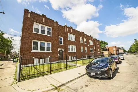 1615 W 77th St, Chicago, IL 60620
