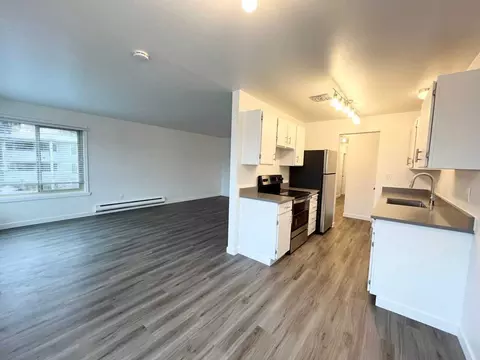 5319 24th Ave NE, Seattle, WA 98105