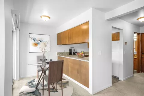 4517 Glenn Way SW, Seattle, WA 98116
