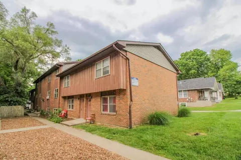 1612 Anthony St, Columbia, MO 65201