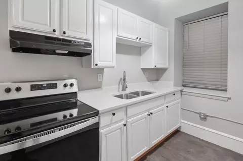 26 Main St, Woonsocket, RI 02895 photo 6