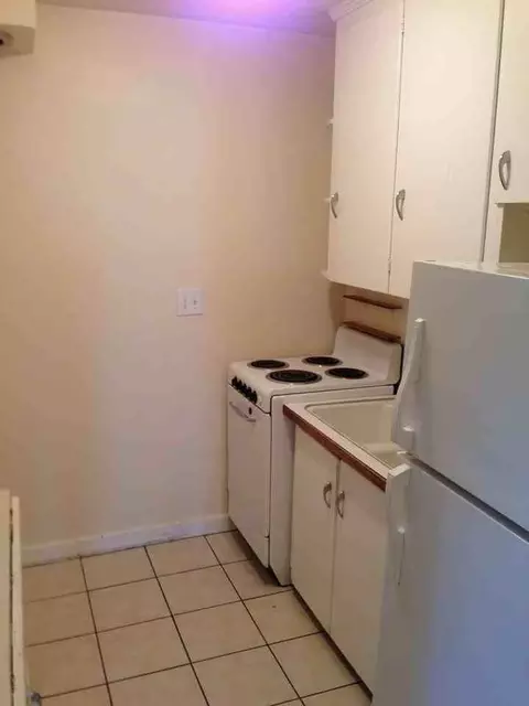 814 High St, Bellingham, WA 98225