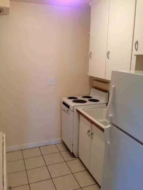 814 High St, Bellingham, WA 98225