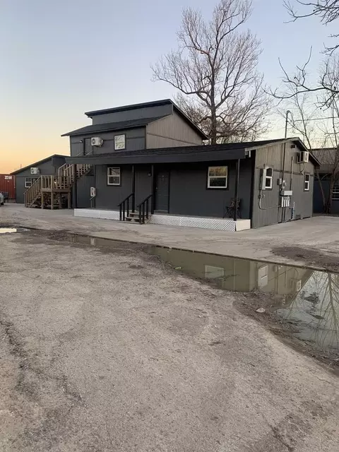 8730 Knute St, Houston, TX 77028