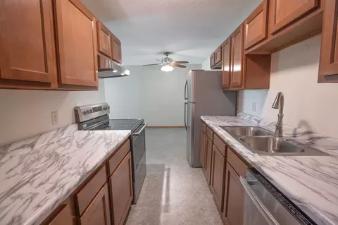 902 Partridge St, Duluth, MN 55811