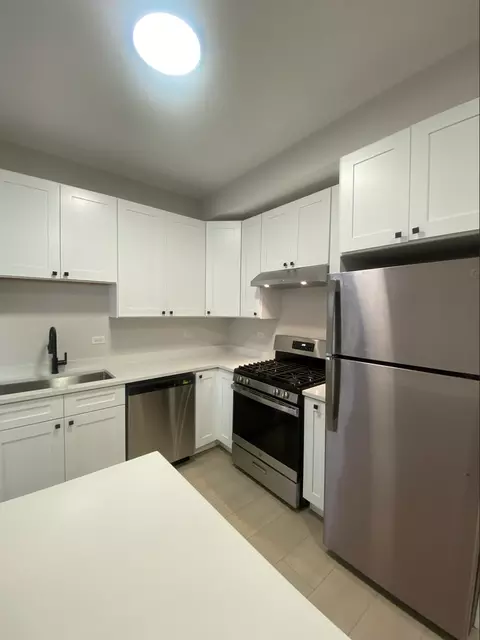 2751 W 22nd Pl, Chicago, IL 60608