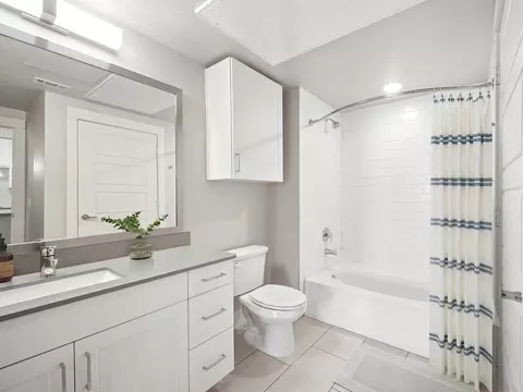 7108 E Lowry Blvd, Denver, CO 80230 photo 10